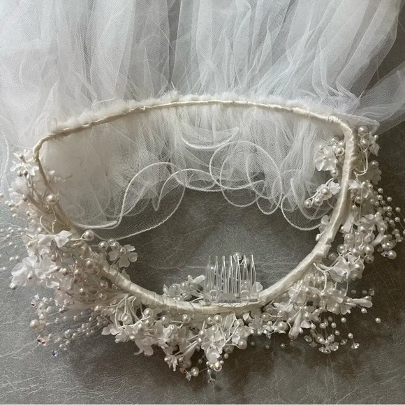 Vintage Bridal Veil Bright White Tulle Pearls and Crystal Elbow Length